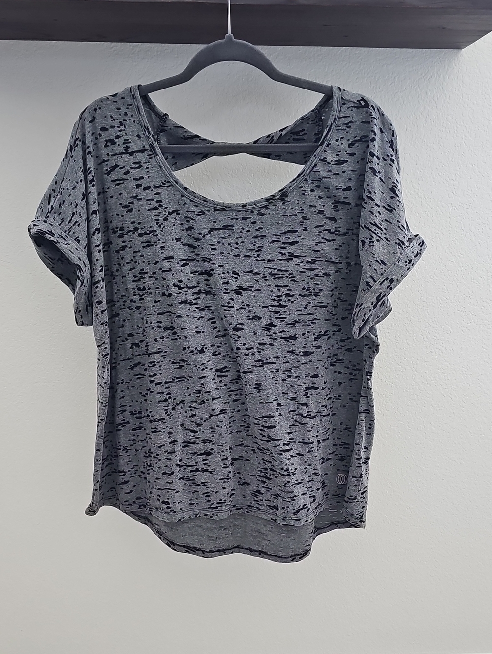Balance Collection Burnout Scoop Neck Twist Back High Low Top Gray Black 1X